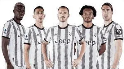 Sport : Dans quel pays trouve-t-on le club de Juventus (football) ?