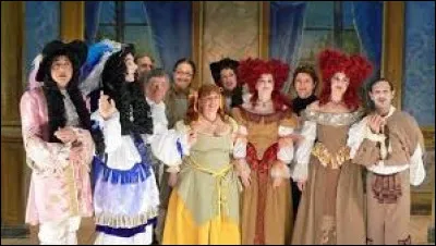 Après le vif succès de la pièce que fait-il ?