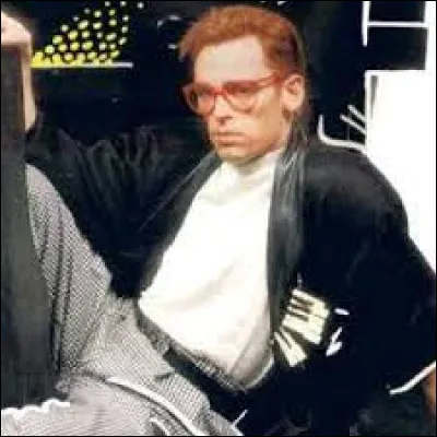 Cette chanson fut classée à la 1ère place.
À quel groupe doit-on la chanson "Tarzan Boy" ?