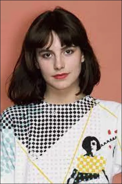 Cette chanson fut classée à la 10e place.
Quelle chanteuse interprète "Les brunes comptent pas pour des prunes" ?