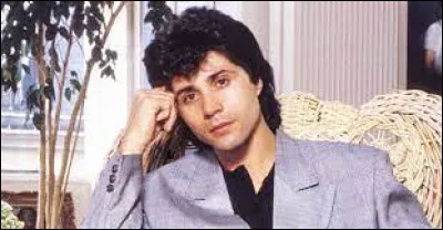 Cette chanson fut classée à la 1ère place.
Qui a chanté "Papa chanteur" ?