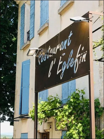 E - Un "&eacute;glefin" est un poisson d'eau douce.