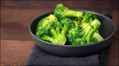 Le brocoli contient plus de vitamine C que les citrons.