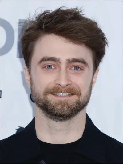 Le rôle principal revient à Daniel Radcliffe :