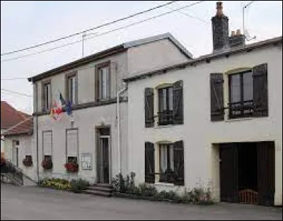 Village du Saintois, dans l'arrondissement de Toul, Courcelles se situe dans le département ...