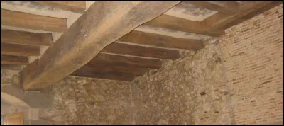 Que comprenez-vous si votre charpentier vous dit qu'il faudra des poutres de 30,5 cm de gros ?