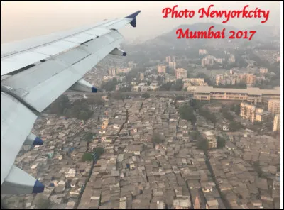 Quel est ce quartier en D de la ville de Mumbai en Inde, le plus grand bidonville d'Asie avec plus d'un million d'habitants ?