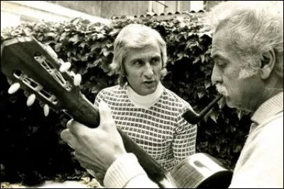 Quel compositeur lui a offert la chanson "Le Chapeau de Mireille" ?