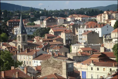 Région Auvergne-Rhône-Alpes : de quel département Annonay est-elle la commune la plus peuplée ?