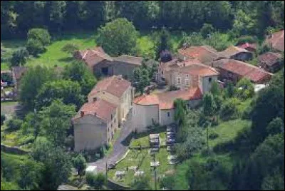 Petit village Altiligérien de 55 habitants, Desges se situe dans l'ancienne région ...