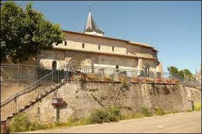 Quel festival est organisé tous les ans dans l'église de Froville, en Lorraine ?