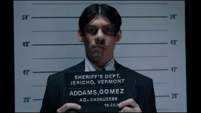 Gomez Addams est accusé d'avoir tué :