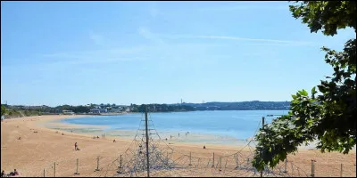 Nature : Quel nom porte cette plage de Brest ?