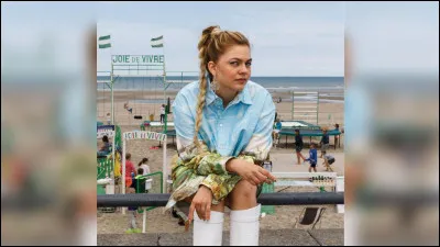 Quel est le titre de l'album sorti avant "Sentiment" ?