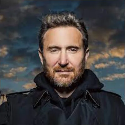 Préfères-tu Kid Noize ou David Guetta ?