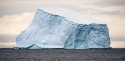 Quel jour le Titanic heurte-t-il l'iceberg ?