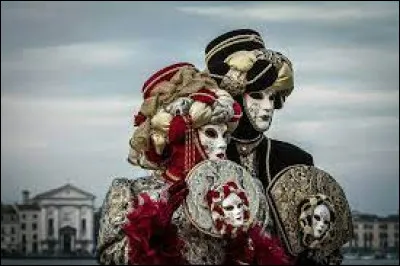 Dans quel célèbre carnaval peut-on voir ces déguisements ?