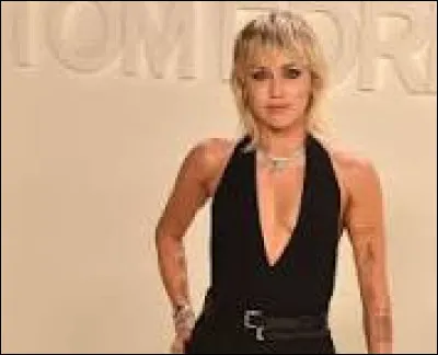 Qui est cette célébrité ?