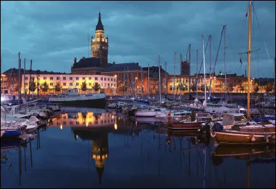 Région Hauts-de-France : dans quel département est située la ville de Dunkerque ?