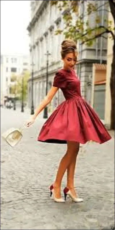 Es-tu plutôt robe, short, combinaison ou pantalon ?