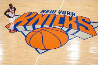 Quel joueur de l'équipe de France de basket-ball joue pour les Knicks de New York en NBA, en 2017 ?