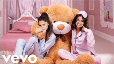 Laquelle a déjà été blonde ? (perruque ou teinture)