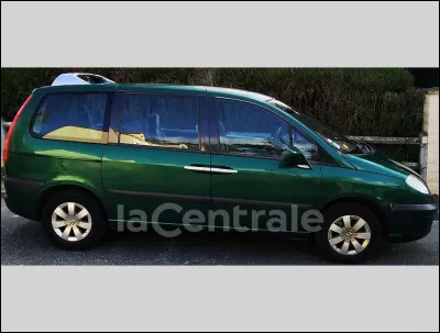 Combien y a-t-il de livres dans la série "le roman d'Olivier" de Robert Sabatier ?