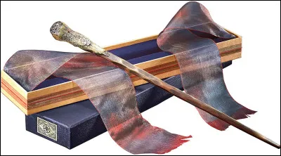 En quel bois est faite la baguette de Ron ?