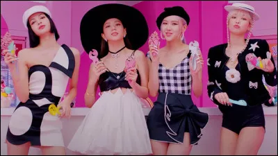 Combien les filles ont-elles sorti de solos ?