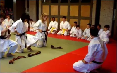 Lors de quel événement change-t-on de ceinture ?