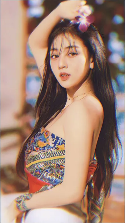 À quel âge Jihyo (Twice) a commencé à être reconnue ?