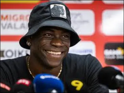 Pour quel club joue ce joueur (février 2023) ?