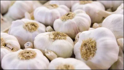 D'où vient l'ail français aux jolies gousses roses et se conservant magnifiquement bien ?