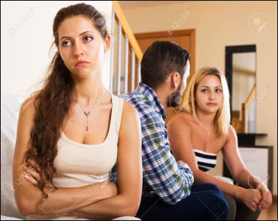 Tes amis se disputent à cause d'une bêtise, tu décides de :