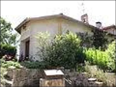 Ancienne commune du Grand-Est, dans l'arrondissement de Verdun, Gibercy se situe dans le département ...