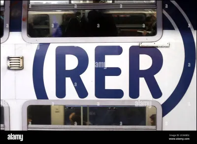 Quel est le nom du modèle retiré en 2016 sur le RER A ?