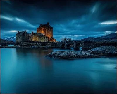 Parmi ces deux nations constitutives du Royaume-Uni, quelle est la plus peuplée ?