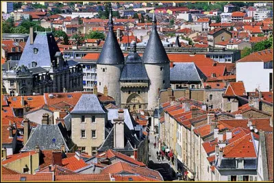 Ville : dans quel quartier de Nancy a été prise cette photo ?