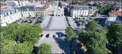 Ville : quel prénom donne son nom à cette place de Nancy ?