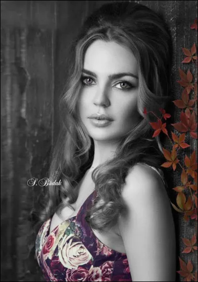 Enfin en 1987, Goldman décrivait cette femme en chantant "Elle court, court, court toute la journée" et "Elle fume, fume, fume, même au petit déjeuner", quelle définition est la sienne ?