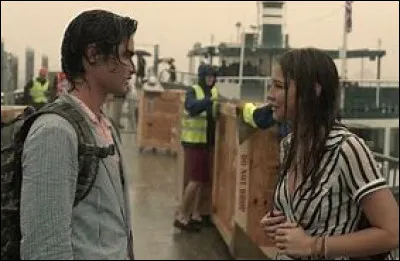 Quels sont les surnoms secrets que se donnent John B et Sarah dans la saison 1 ?