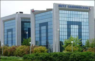 Économie : comment s'appelle ce bâtiment qui se trouve dans le quartier des affaires de Metz ?