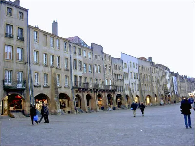 Ville : comment s'appelle cette célèbre place de Metz ?
