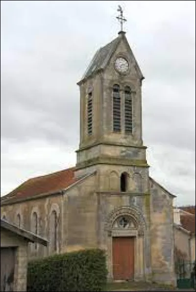 Voici l'église de l'Immaculée-Conception, à Rignaucourt. Ancienne commune de l'arrondissement de Bar-le-Duc, elle se situe dans le département ...