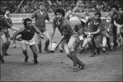 En rugby à XV, quel est ce club qui remporte son 10e titre de champion de France ?