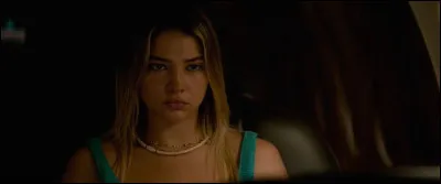 Ici, c'est Sarah Cameron. Cette photo est issue de la saison 3 de quelle série ?