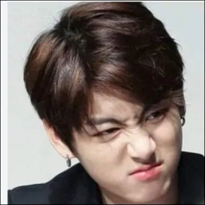 Une rumeur court sur toi : tu aurais triché en anglais pour avoir de si bons résultats...
Que fais-tu ?