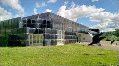 Insolite : laquelle de ces informations sur la ville de Saint-Étienne est inexacte ?