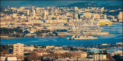 Histoire : qui dirigea l'expédition d'Égypte qui partit de Toulon ?