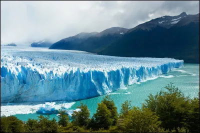 Ce qui a été inoubliable en Patagonie, précise Madame Je-sais-tout, fut de pouvoir se promener sur le glacier du Perito Moreno !